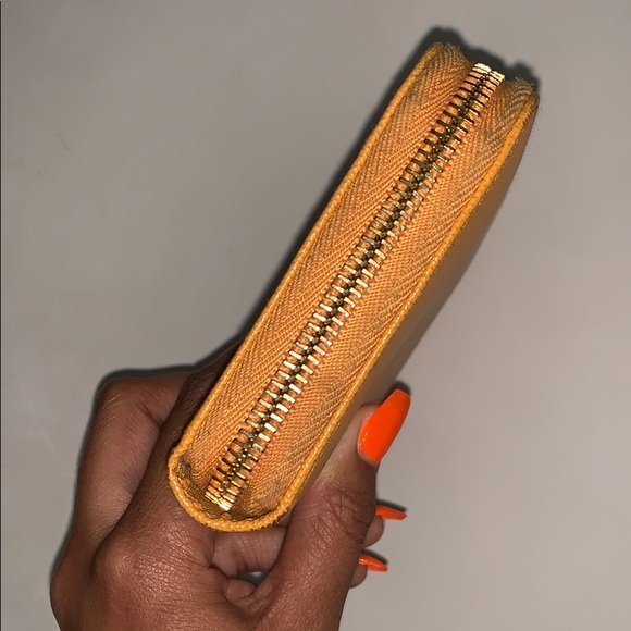 Prada Saffiano Leather Wallet - Picture 4 of 6